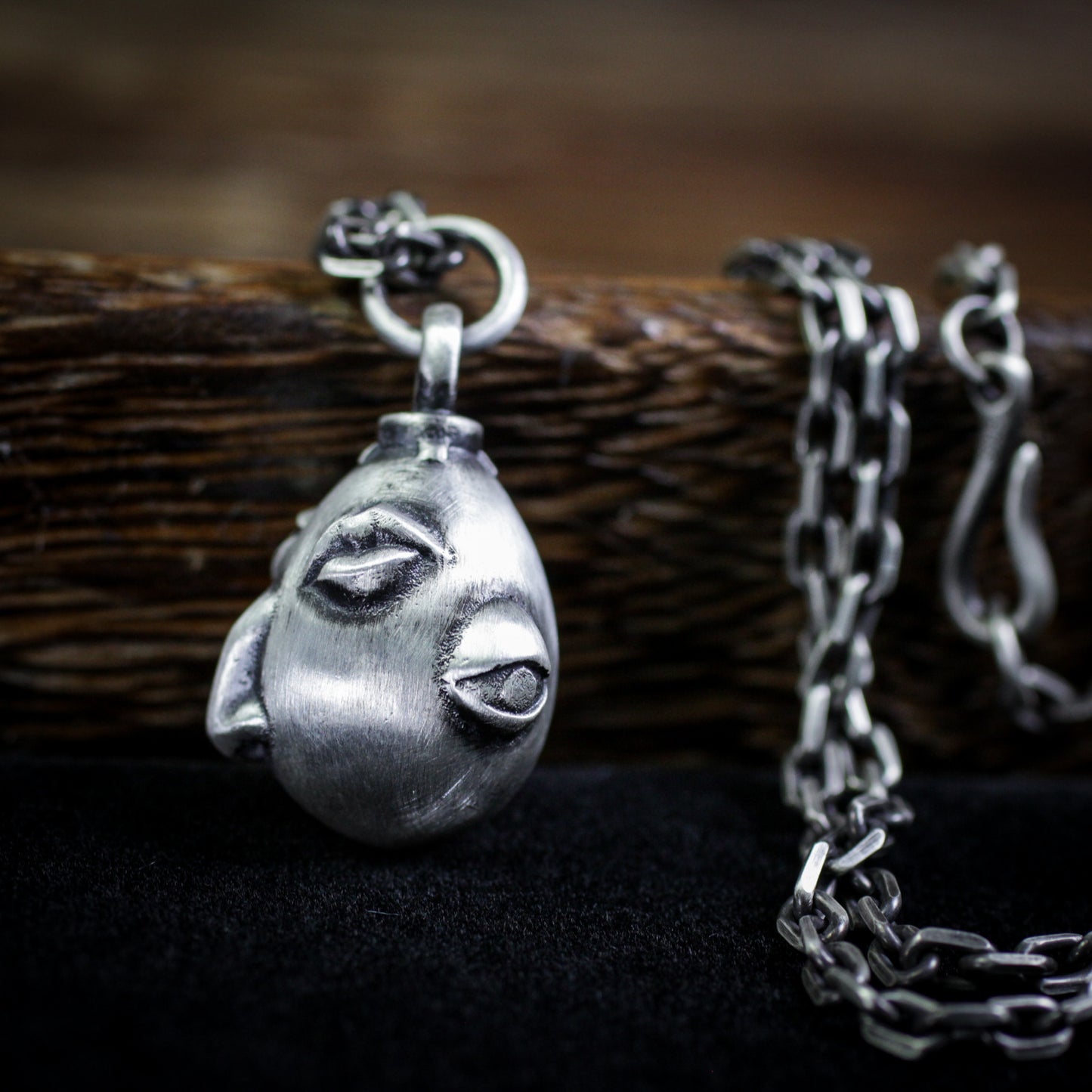 Overlord's Egg 925 Silver Pendant Necklace-Legend of Sword Style Beihe Wright-Handmade Solid Silver Pendant Gift Necklace