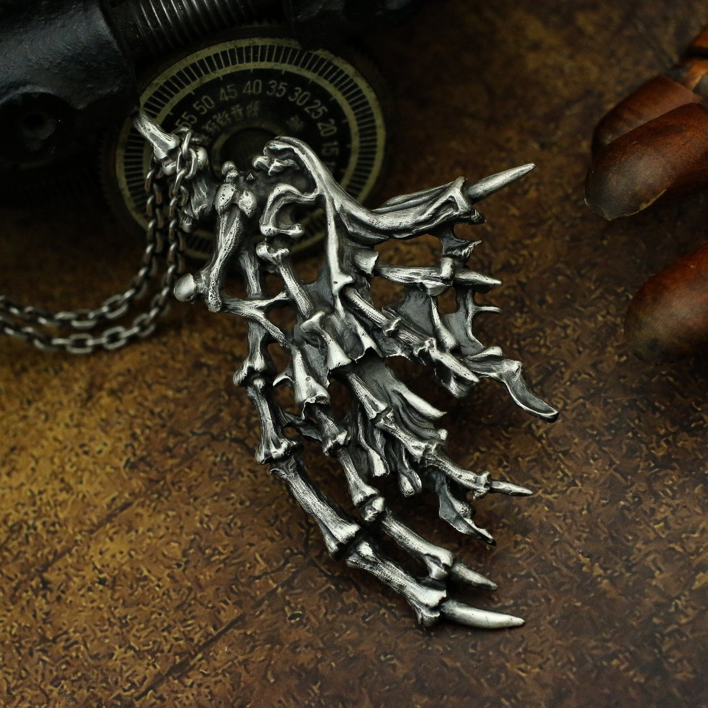 Bat Wings Skeleton 925 silver pendant necklace, bat wings pendant,artistic ornaments, sterling silver and old-Craftsmen made