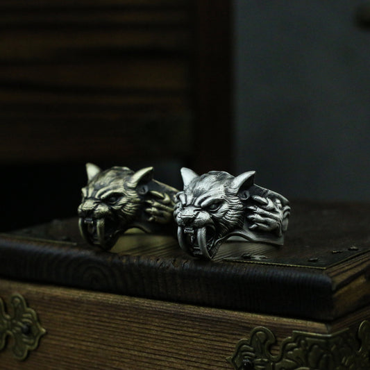 Saber-toothed tiger - 925 Silver Ring,Sterling silver Skull,Tiger Skull Ring - Sharp-edged - Craftsman made - SATANHORN