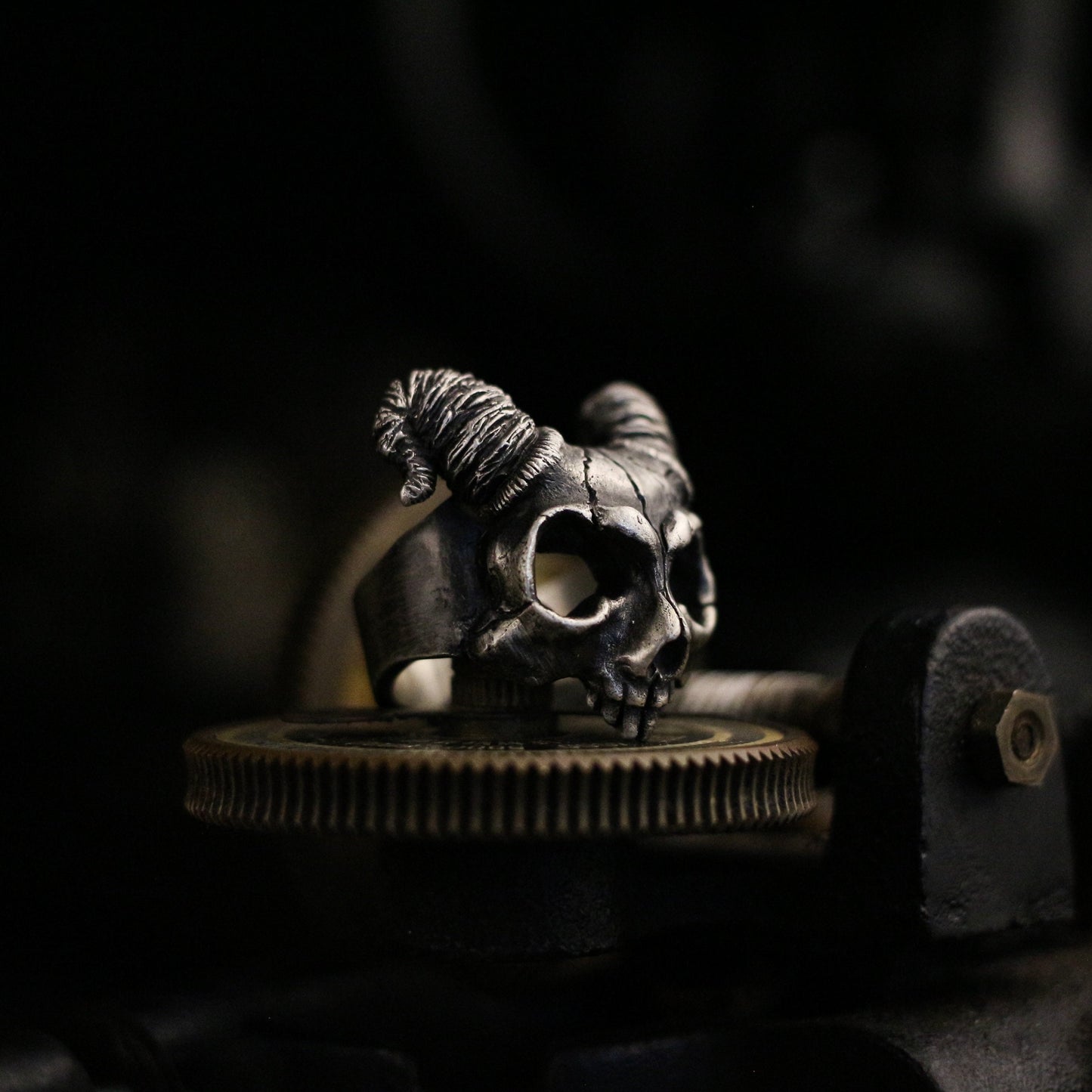 Sheep head skull 925 silver ring, Shofar skull ring, handmade sterling silver vintage punk personalized gift - Craftsmen made