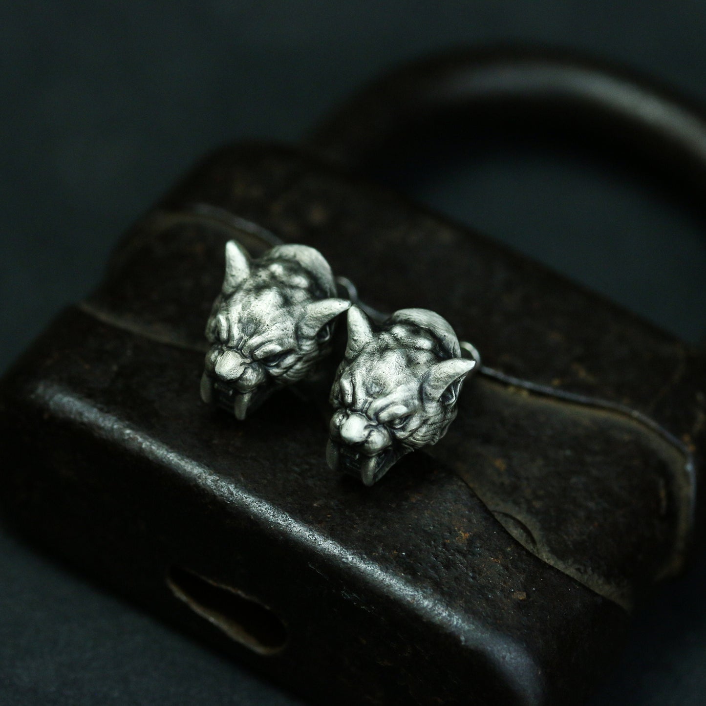 Saber-toothed tiger 925 Silver earrings, liger beast earrings, ancient beast jewelry sterling silver handmade-Craftsmen made