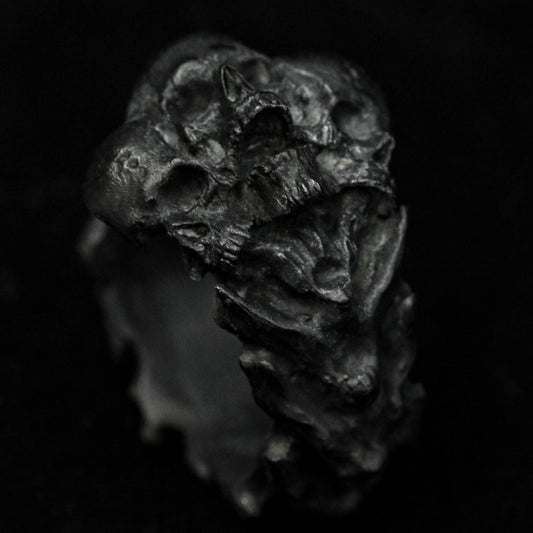 Adjustable Skull Ring-Silver Skull Ring-Gothic Ring-Halloween Ring-Silver Skull Ring-Silver Unisex Ring, Three Skull Spine Ring