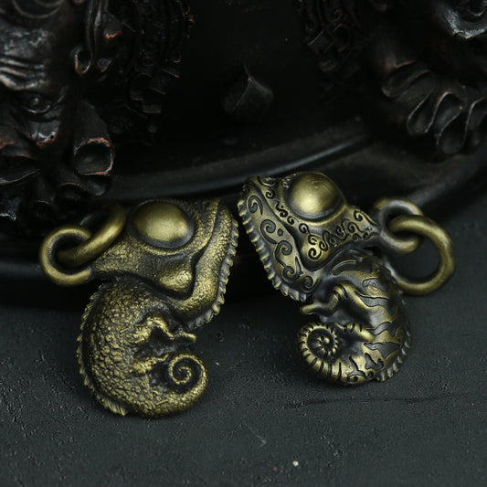 Chameleon brass pendant reptile keychain Personality necklace craftsman made