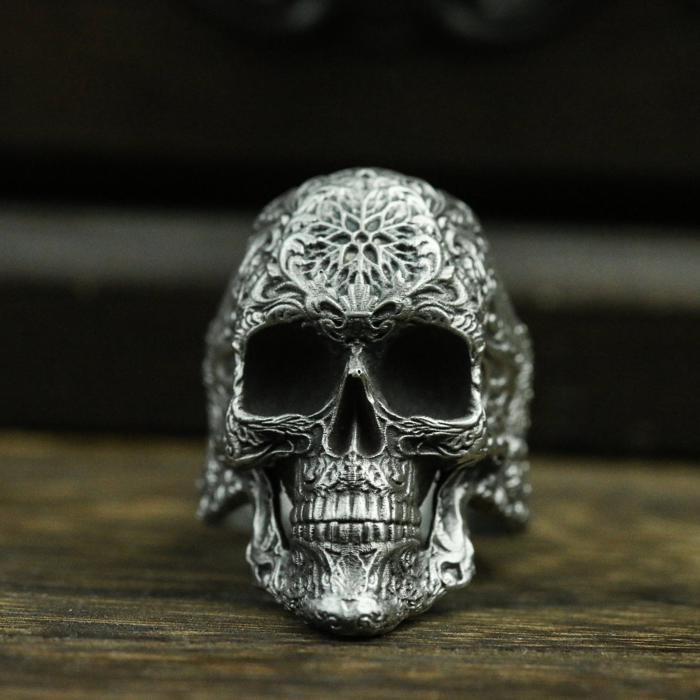 Textured carved skull 925 silver ring, pattern skull ring, unique skull, handmade personalized ring - Craftsman made - SATANHORN