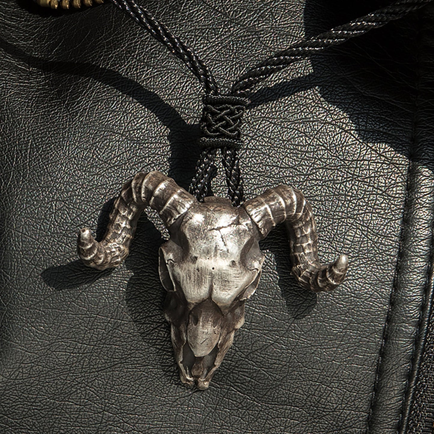 925 Sterling Silver goat Satan Pendant Necklace, Gothic Satan Necklace, Sheep Head Pendant, Aries Jewelry, Men's Necklace - Handmade