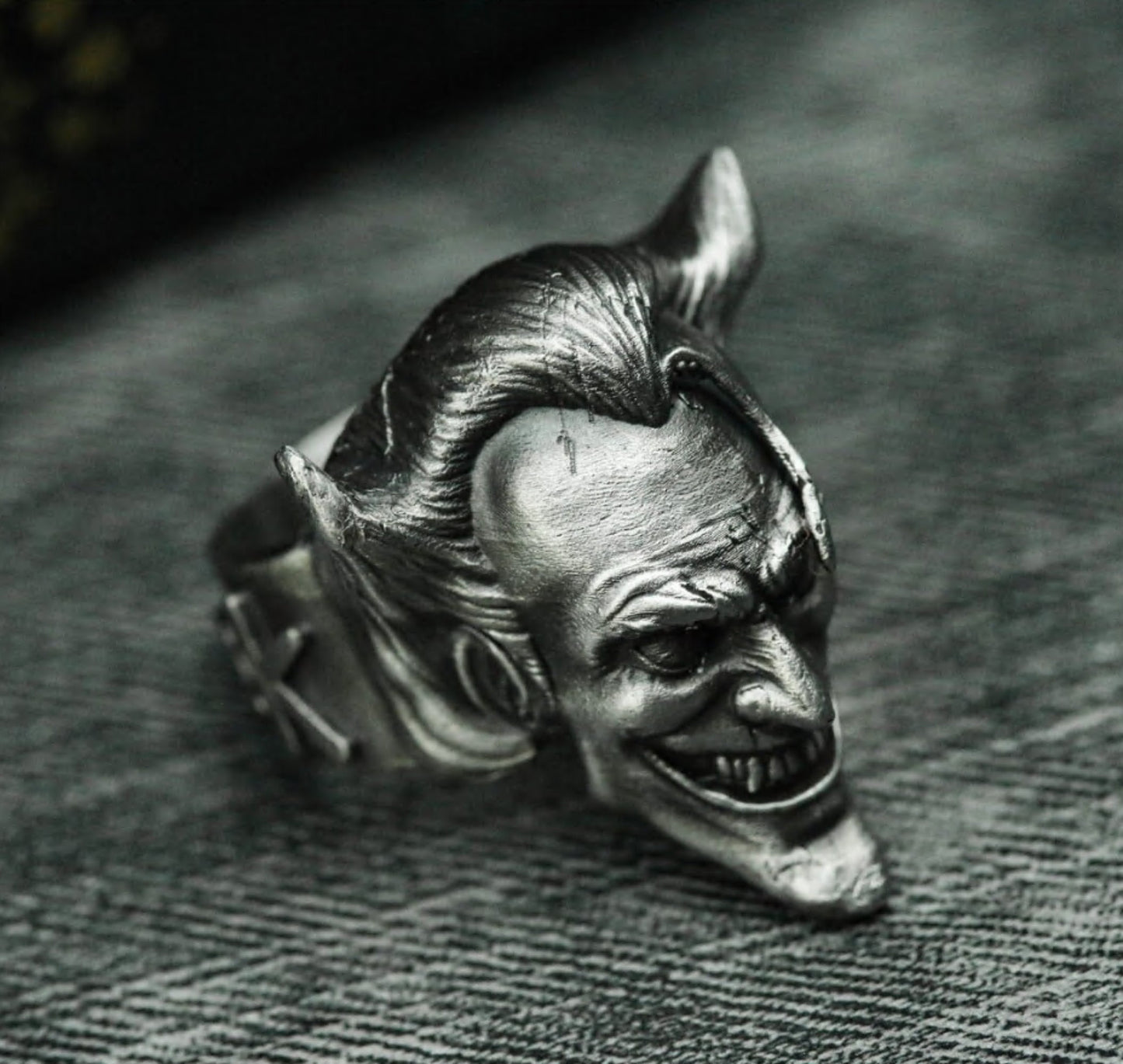 Chaos Trickster Band Ring - 925 Sterling Silver Mythical Character Jewelry - SATANHORN