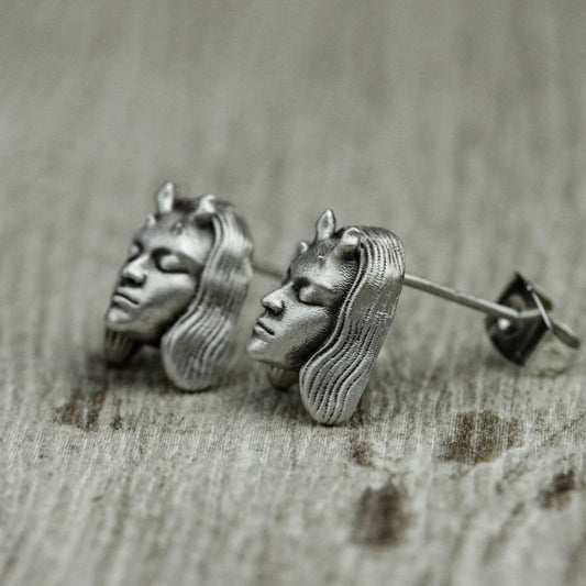 Dragon Girl Stud Earrings, Dragon Stud Earrings, Gifts for Girlfriend, Exquisite Stud Earrings, Small Stud Earrings, Simple Stud Earrings