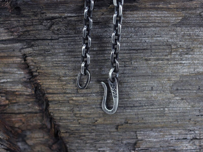 Hook buckle opening adjustable movable personality wild silver necklace collarbone chain sweater chain design cross car flower.
