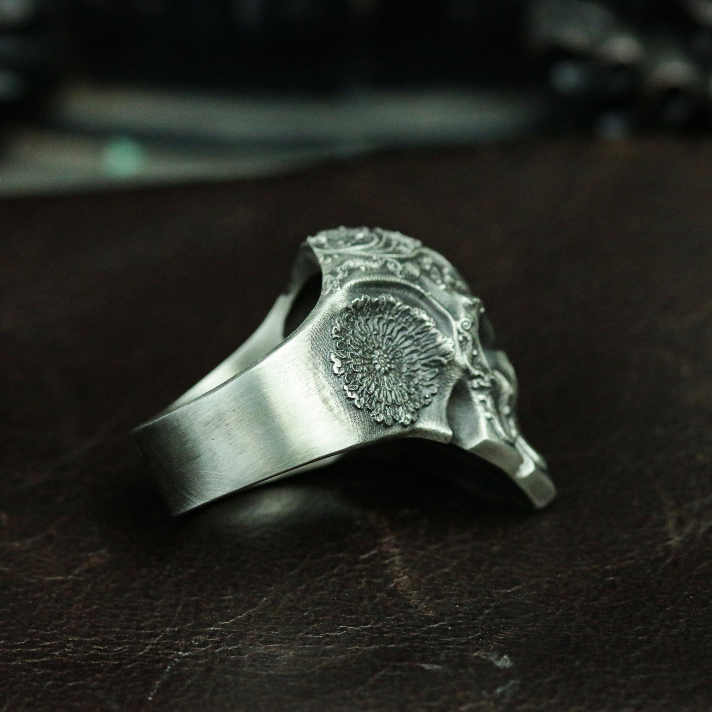 Spartan 925 silver ring, baroque style mask ring, Spartan warrior jewelry personalized gifts - SATANHORN
