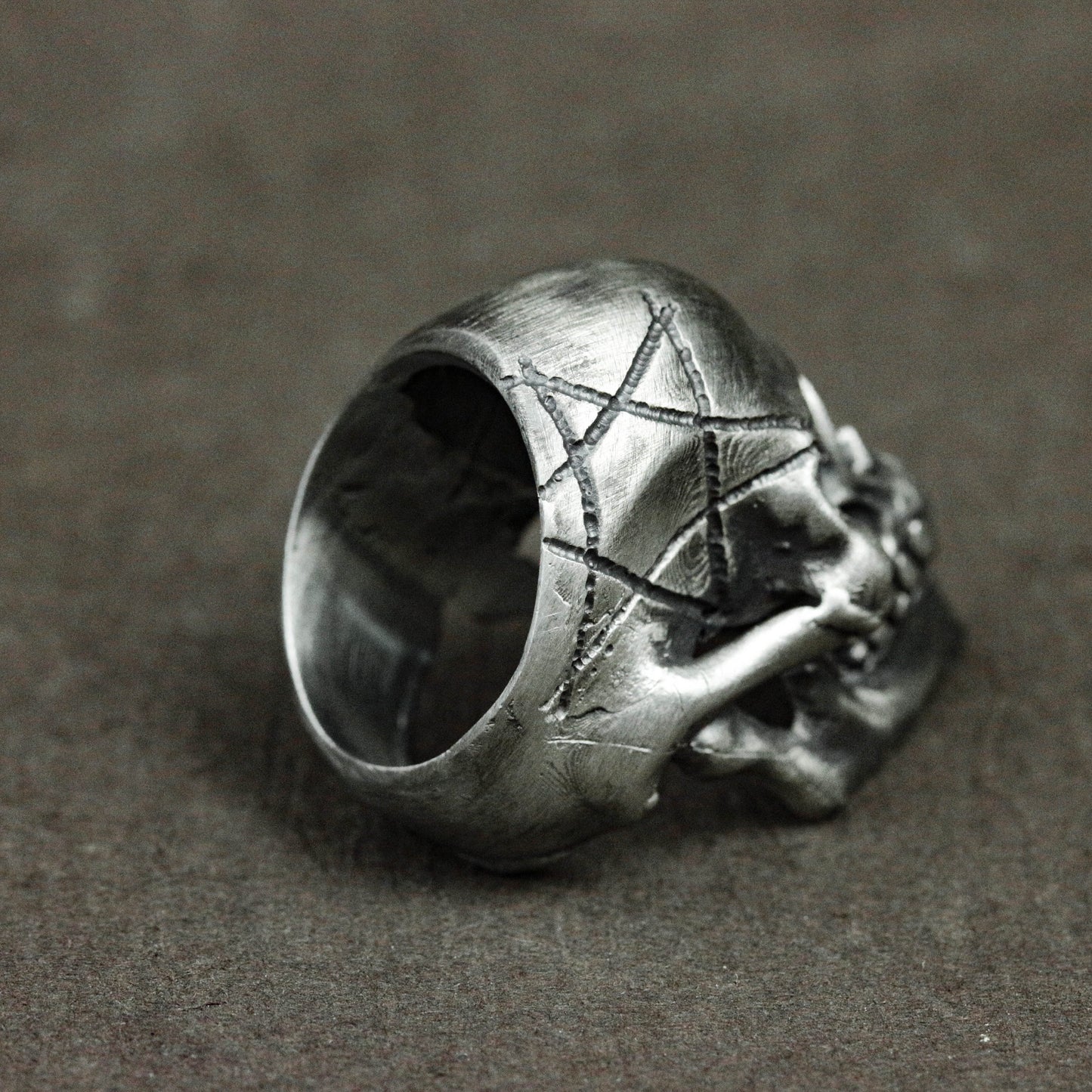 925 sterling silver Skull ring, skull jewelry, sterling silver ring, avant-garde jewelry, silver skull