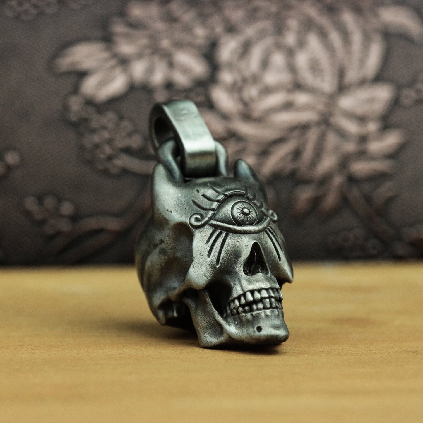 Hell's Eye Skull Silver Pendant Necklace, Cursed Totem Skull Pendant, Mysterious Artisan Silver Jewelry Gift