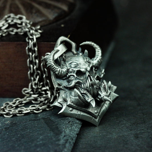 Cthulhu Demon 925 Silver Pendant Necklace - Cthulhu's Armor Helmet - Gothic Mythology Silver Pendant Jewelry