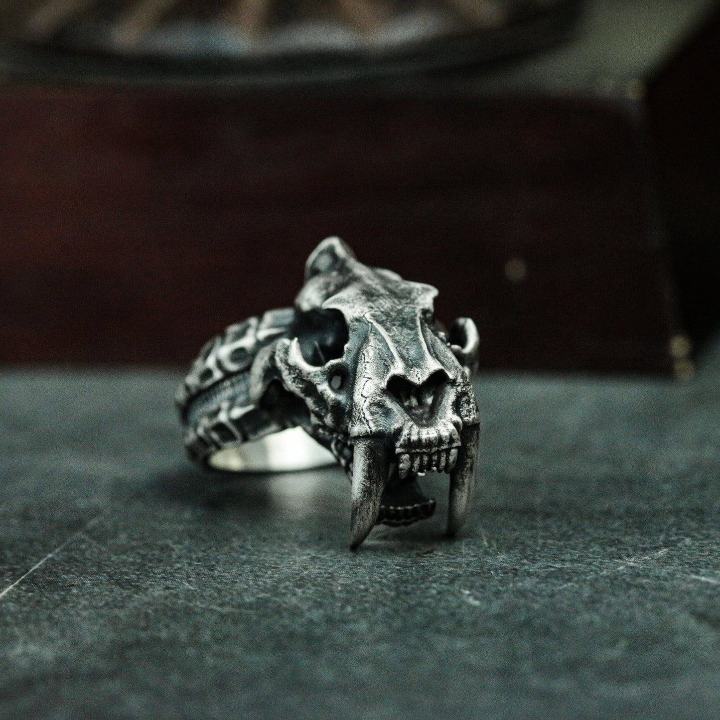 Saber-tooth tiger skull 925 silver ring, original tiger ring, imitation stone bone silver ring unique