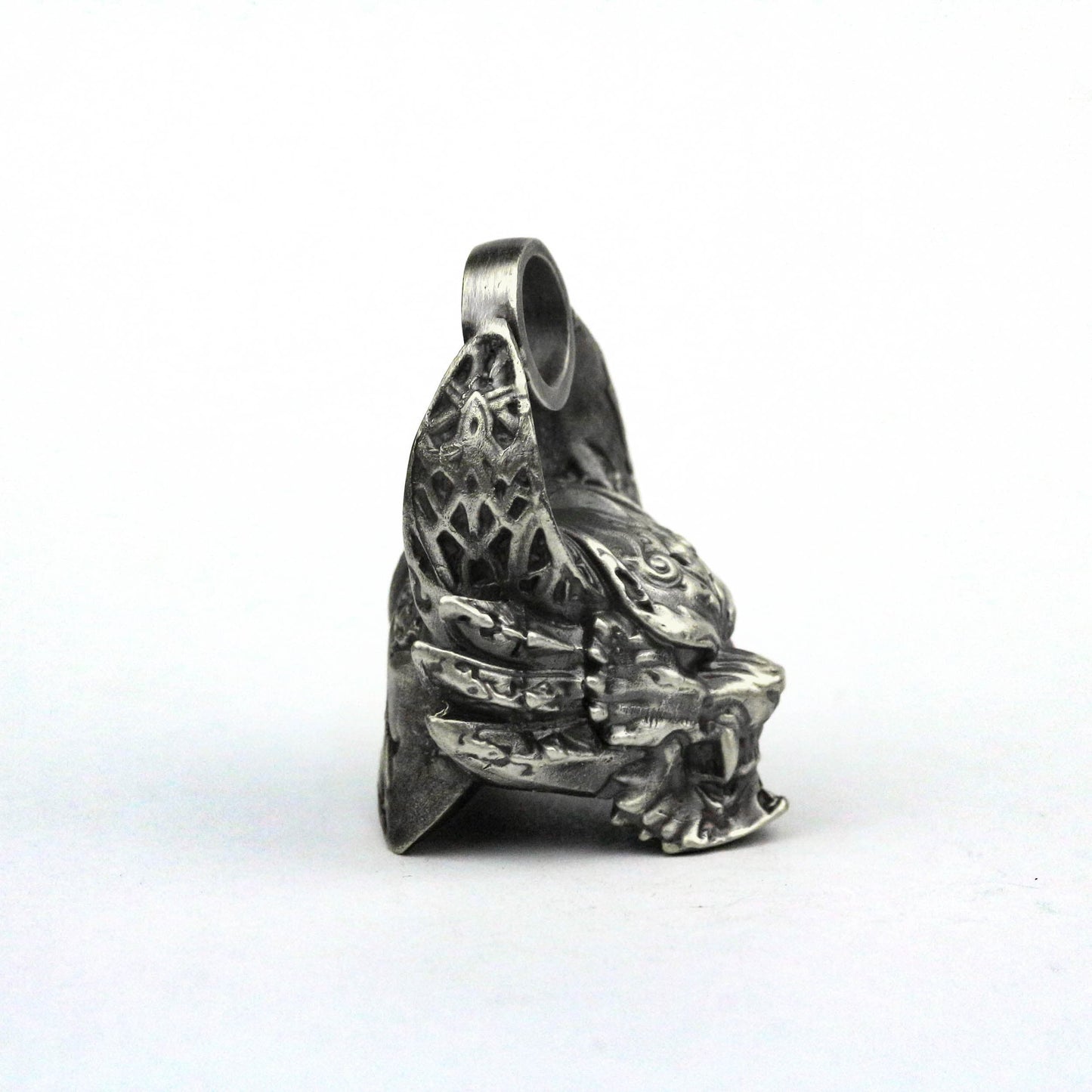 925 silver Japanese Samurai Helmet Pendant, Harajuku Spiked Knight Helmet Pendant, Spike Pendant, Demon Knight Necklace Handmade Jewelry