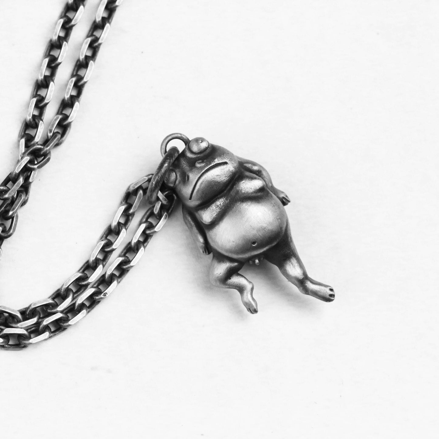 925 Silver Frog Necklace, Lucky Frog Pendant, Sterling Silver Toad Necklace, Amphibian Frog Lover Gift froschkönig frosch jewelry