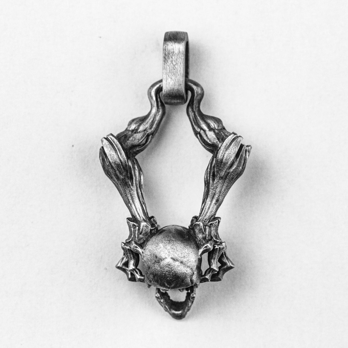 Tear Skull Silver Pendant-Dark Wood Spirit Necklace-Devil Claw Ghost Hand Steel Hand Skull Amulet 925 Necklace