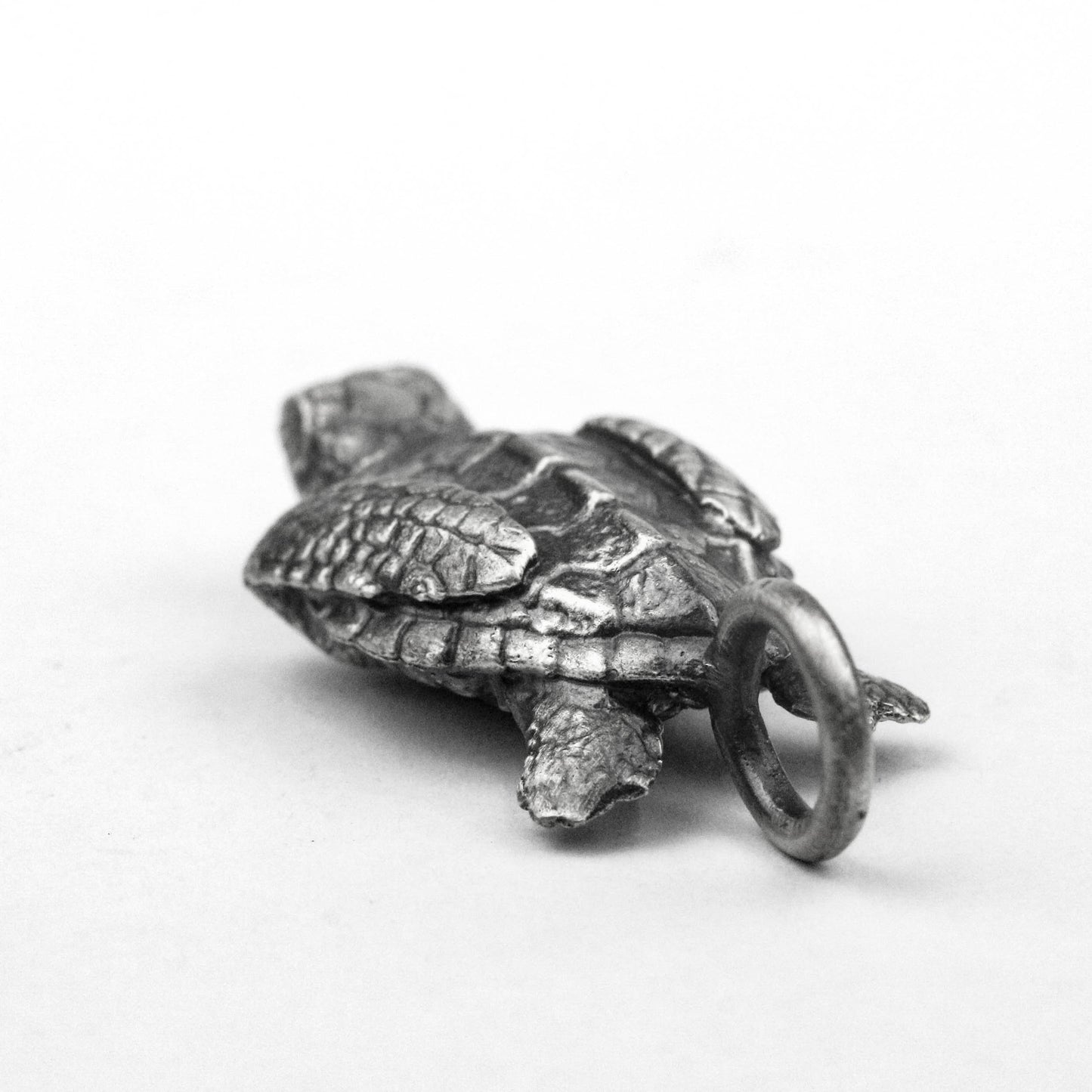 925 silver Sea turtle pendant, turtle necklace, marine life beach handmade jewelry