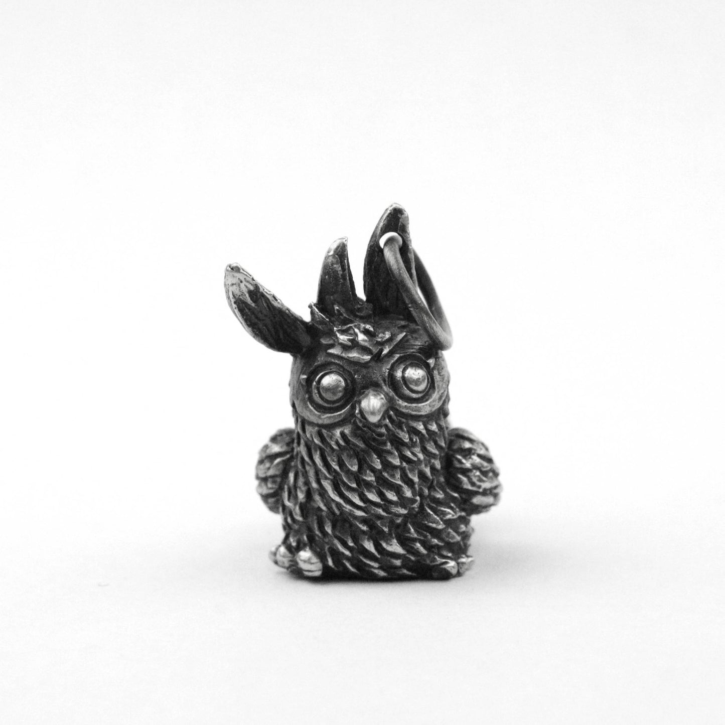 Owl pendant, bird pendant, animal pendant,Realistic modeling cute animal pendant,Vintage Brass pendant handmade jewelry