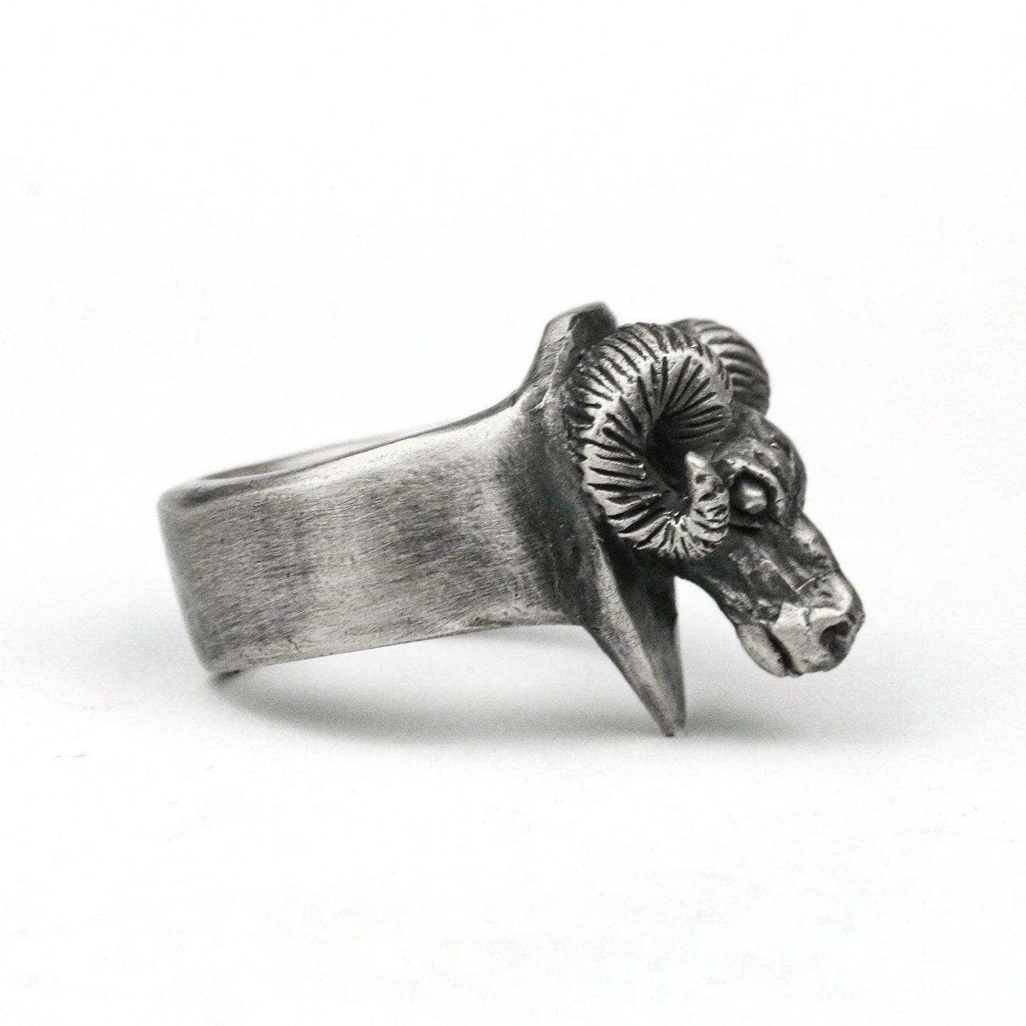 925 silver aries men's ring, rams head silver men's ring, zodiac bohemian men's ring, animal silk men's jewelry, men's ring Ram ring