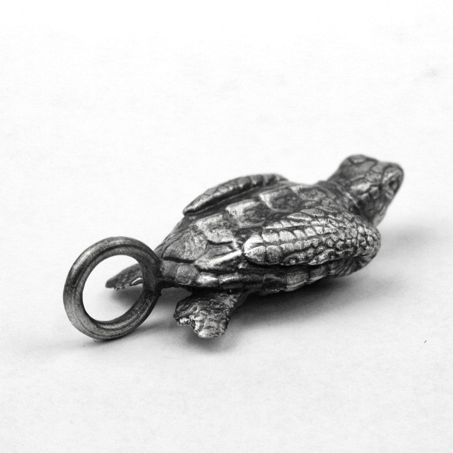 925 silver Sea turtle pendant, turtle necklace, marine life beach handmade jewelry