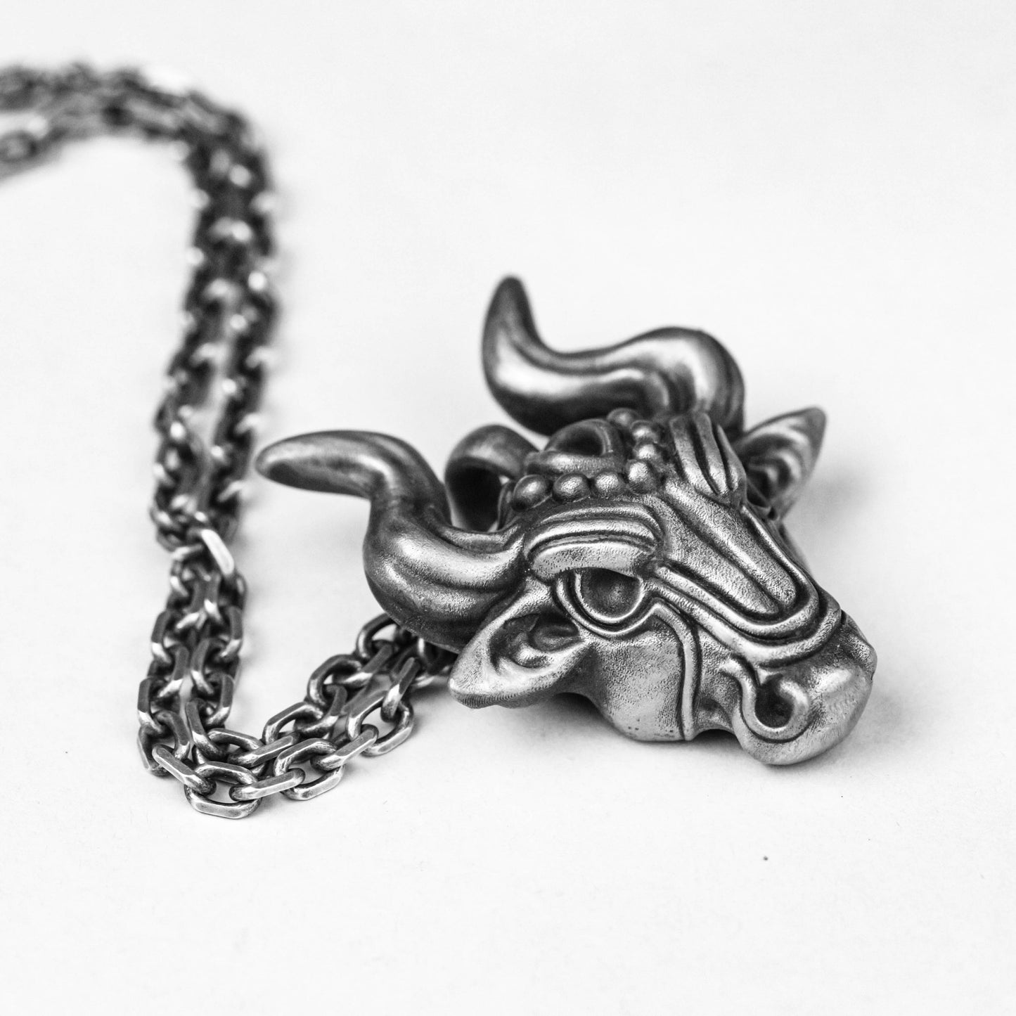 925 silver bull head pendant, oxidized taurus necklace, men's jewelry, bull head pendant, animal lover jewelry, gift for him