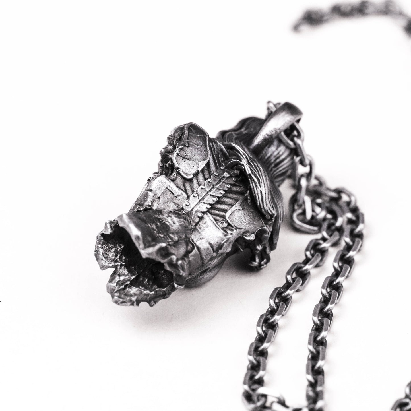 925 silver mechanical female body pendant, cyberpunk jewelry, mechanical girl pendant nude female pendant war damage female body pendant.