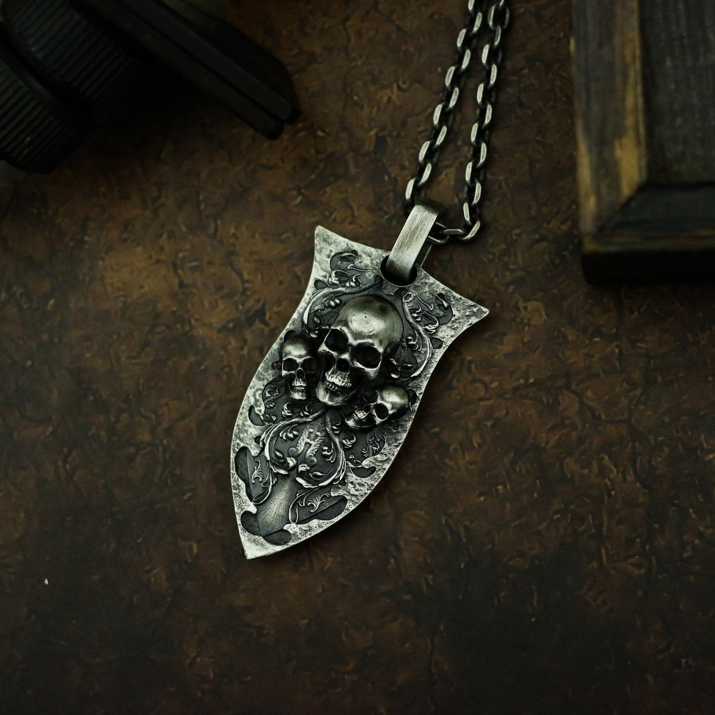 Gothic skull 925 silver pendant necklace, Gothic dark style silver pendant, vampire skull 925 sterling silver jewelry-Craftsmen made