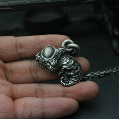 Chameleon pet 925 silver pendant, sterling silver jewelry, lizard beast outdoor pendant, personalized gift-Craftsman made
