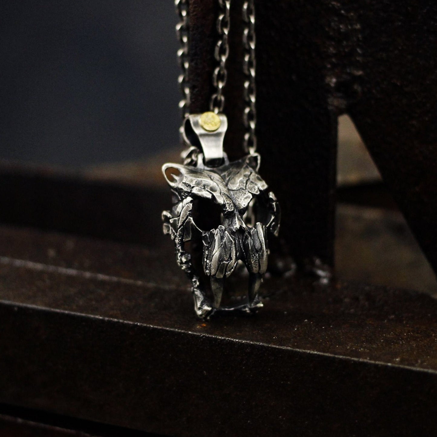 Saber-toothed tiger mask 925 silver pendant necklace, handmade silver animal skeleton pendant, solid personalized gift-Craftsmen made