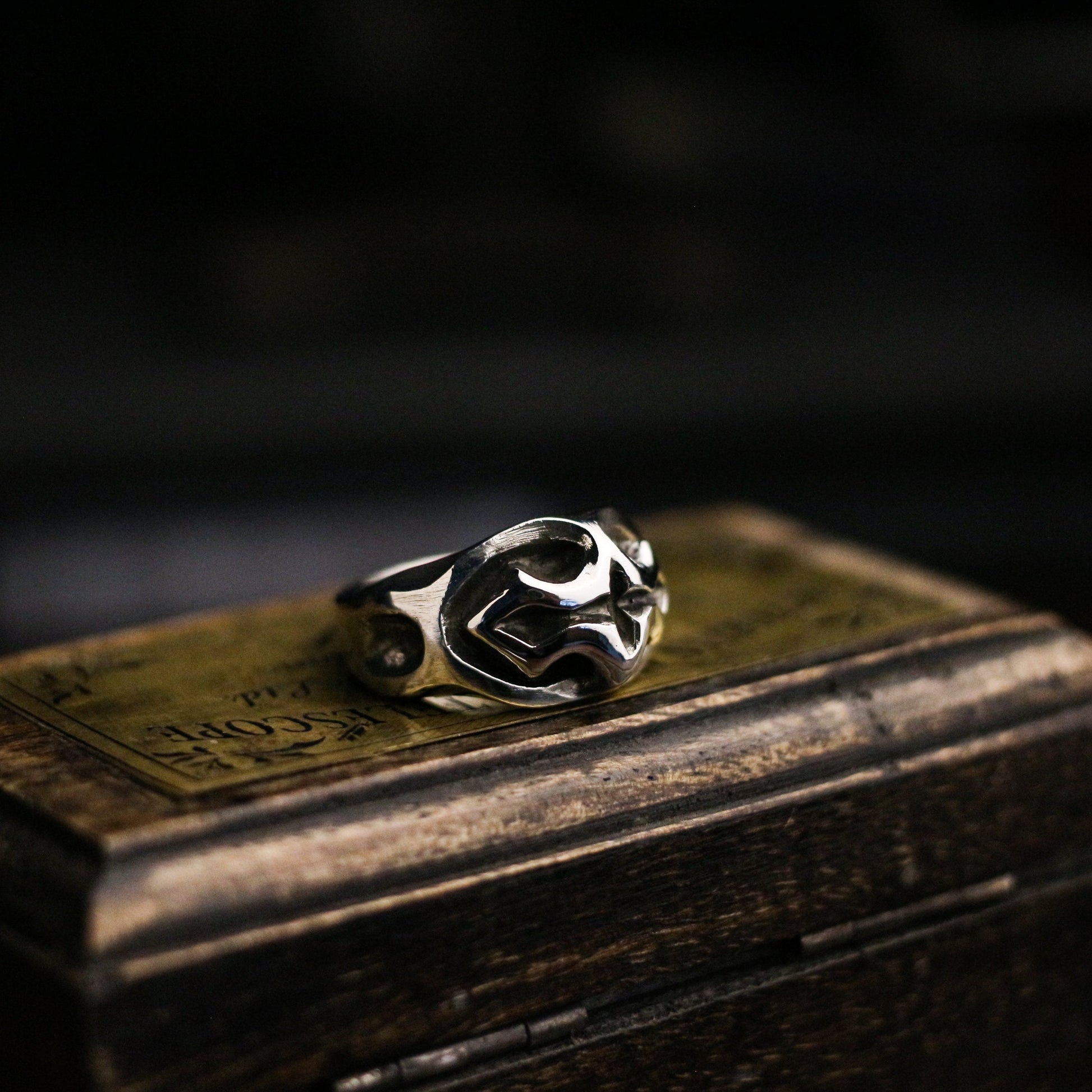 Palace style cross 925 silver ring, hand-printed and polished ring, sterling silver Gothic retro cyberpunk - Craftsman made - SATANHORN