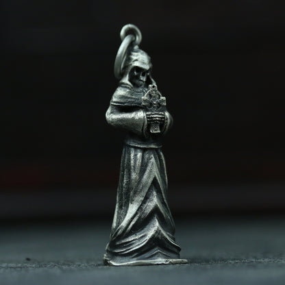 Reaper cross 925 silver pendant, religious prayer sterling silver pendant necklace, unique and creative daily wear-Craftsmen made