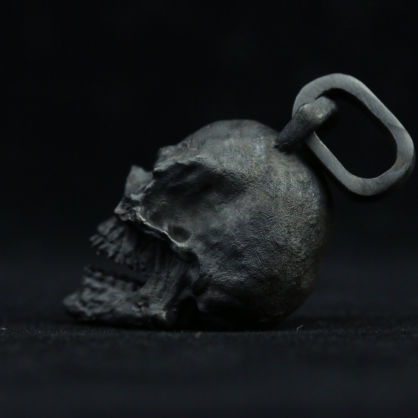 Skull pendant, Silver Heavy skull Pendant Designed, Goth Skull, 925Sterling Silver Skull Pendant, Vintage Craft pendant, Vintage Craft.