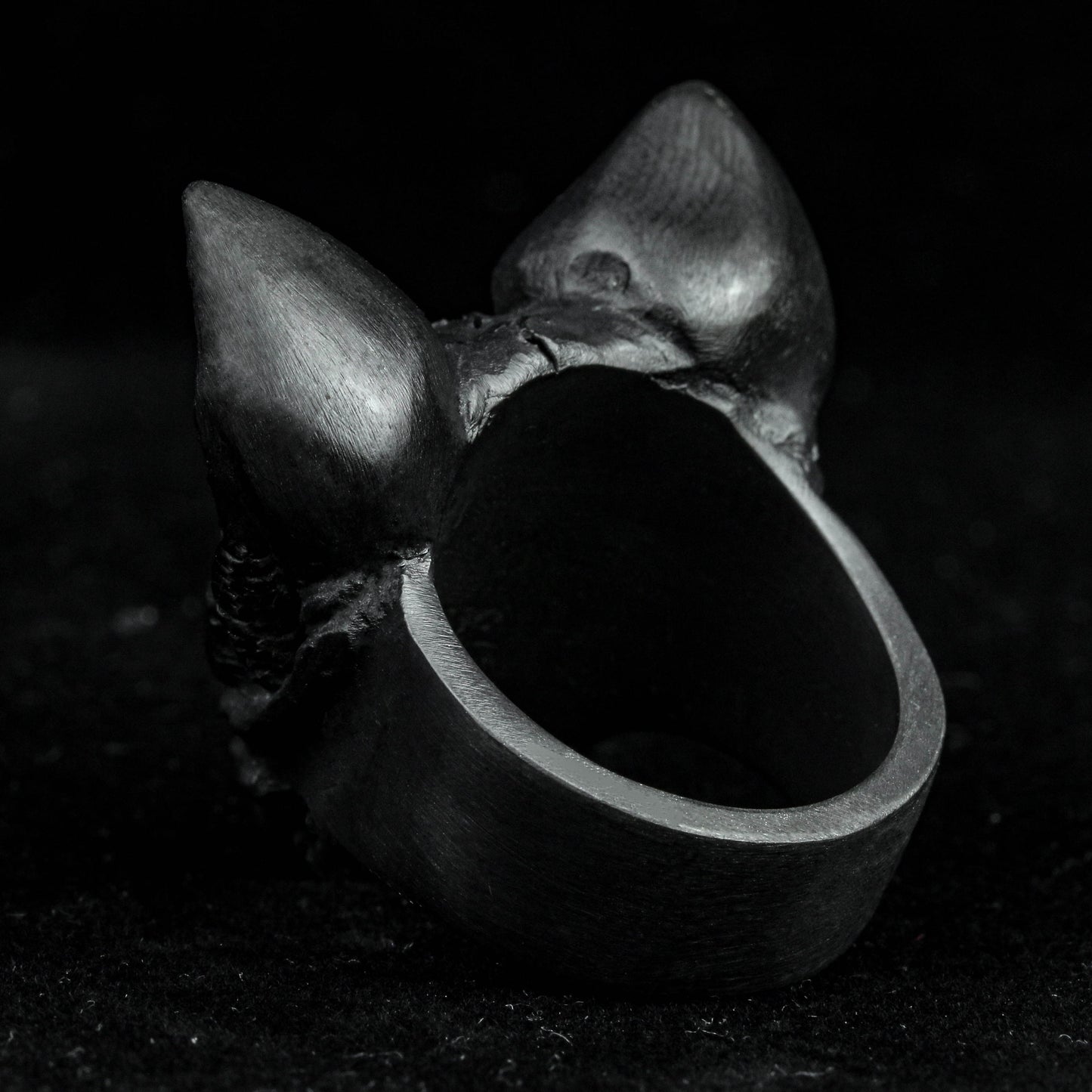 Skull Ring-Animal Skull Ring, Punk Rock, Satanic Jewelry, Rebellious Equipment, Gothic Ring, Bat skull, Long Tooth Skull, Handmade Jewelry