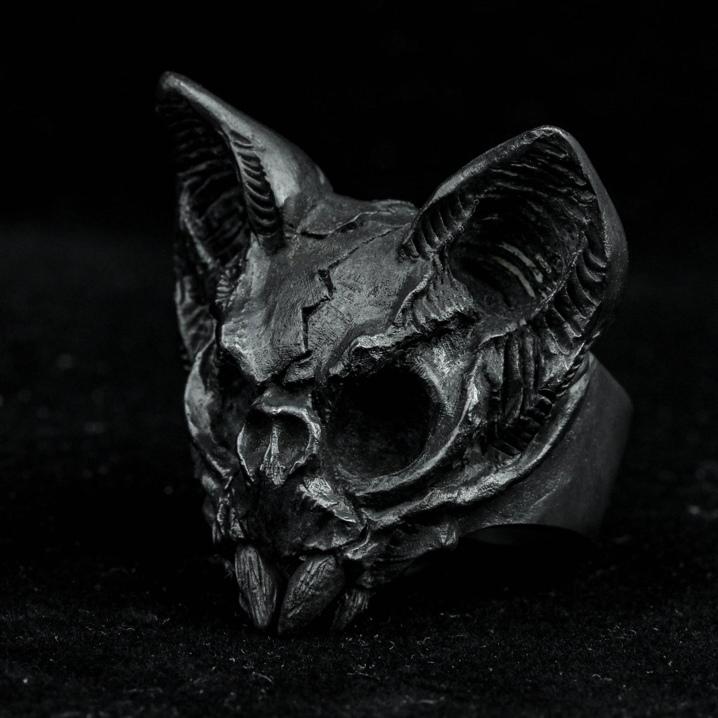 Skull Ring-Animal Skull Ring, Punk Rock, Satanic Jewelry, Rebellious Equipment, Gothic Ring, Bat skull, Long Tooth Skull, Handmade Jewelry