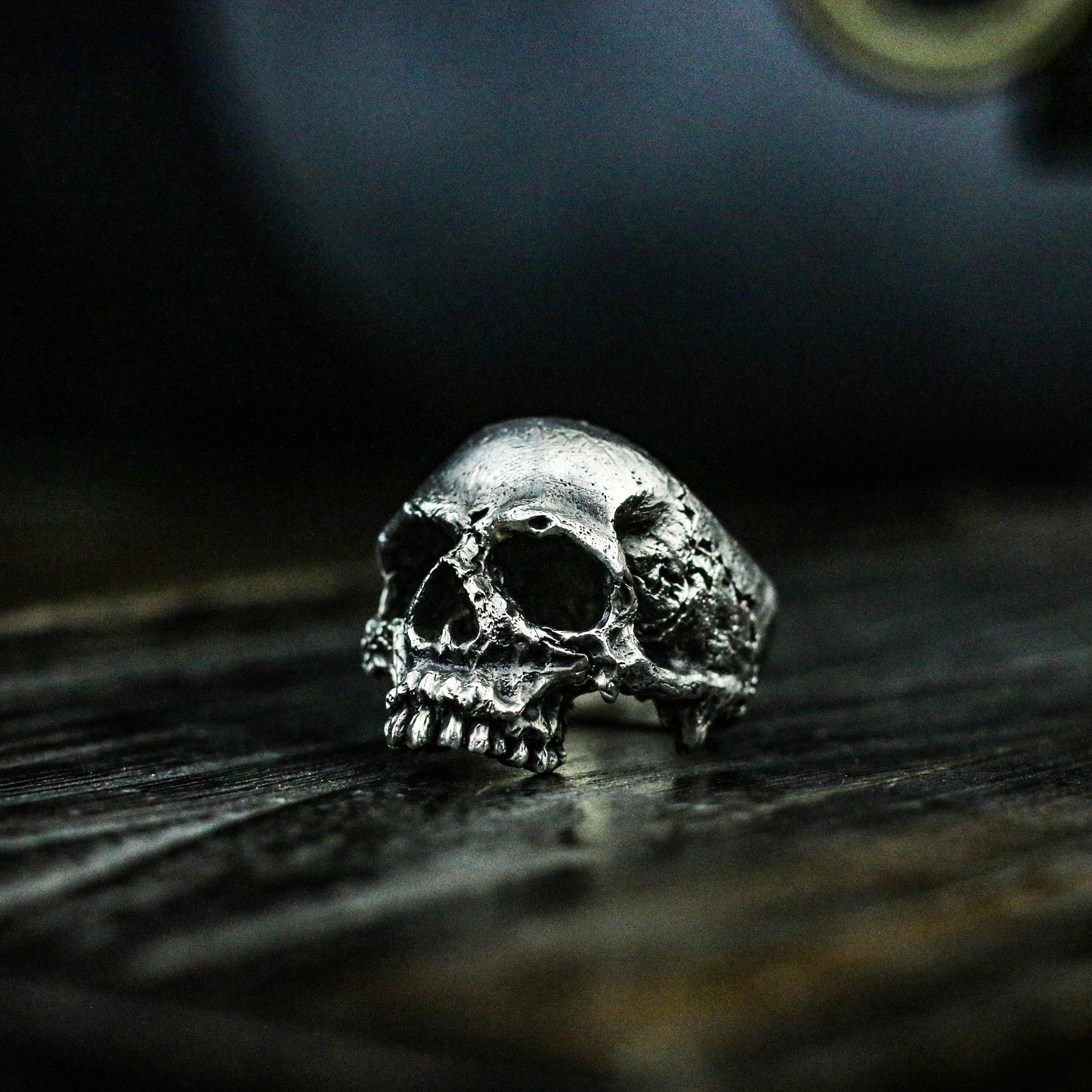 Jawless skull 925 silver ring, Half-faced skull ring, Brass 925 sterling silver cracked bone small gift - craftsman made - SATANHORN