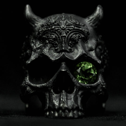 Jawless skull silver ring, horned skull ring, fine detail 925 sterling silver ring,  ring skull jewelry, Inlaid eye ring.