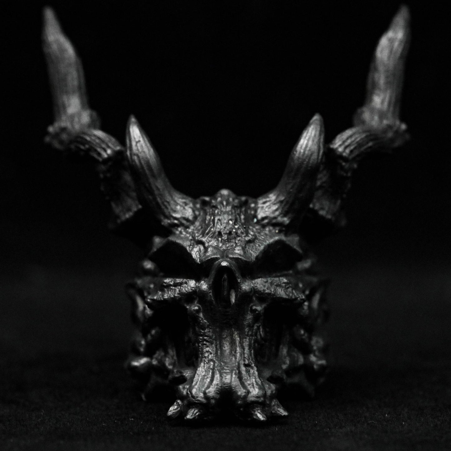 Horned Skull Ring, 925 silver skull ring, gothic style hand made sterling silver ring.