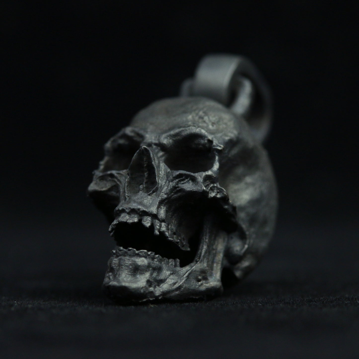 Skull pendant, Silver Heavy skull Pendant Designed, Goth Skull, 925Sterling Silver Skull Pendant, Vintage Craft pendant, Vintage Craft.