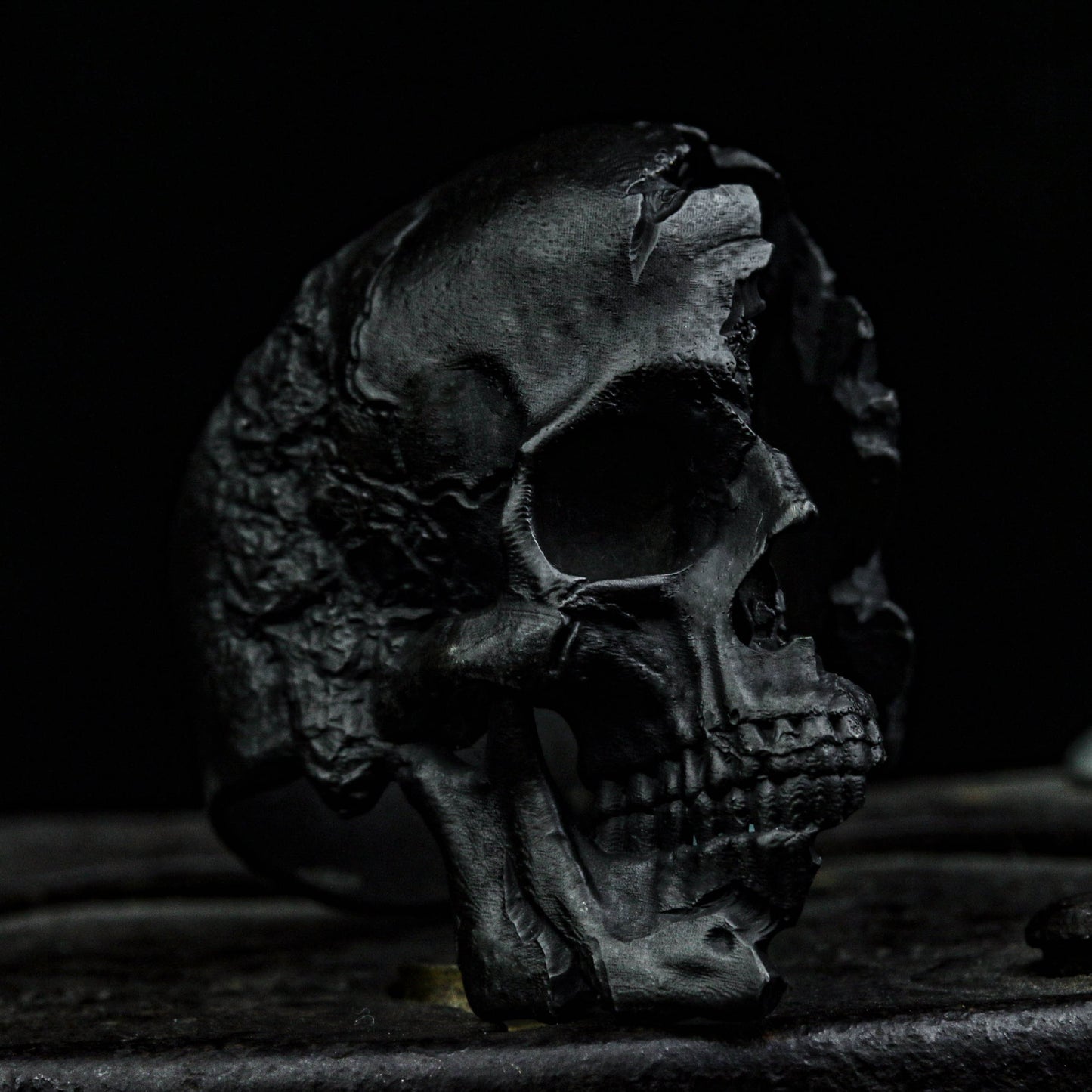 Skull ring Vintage Broken Damaged Half Face Skull ring, ring  Fashion Biker Rock Punk Jewelry Antique Silver Jewelry for Men Women