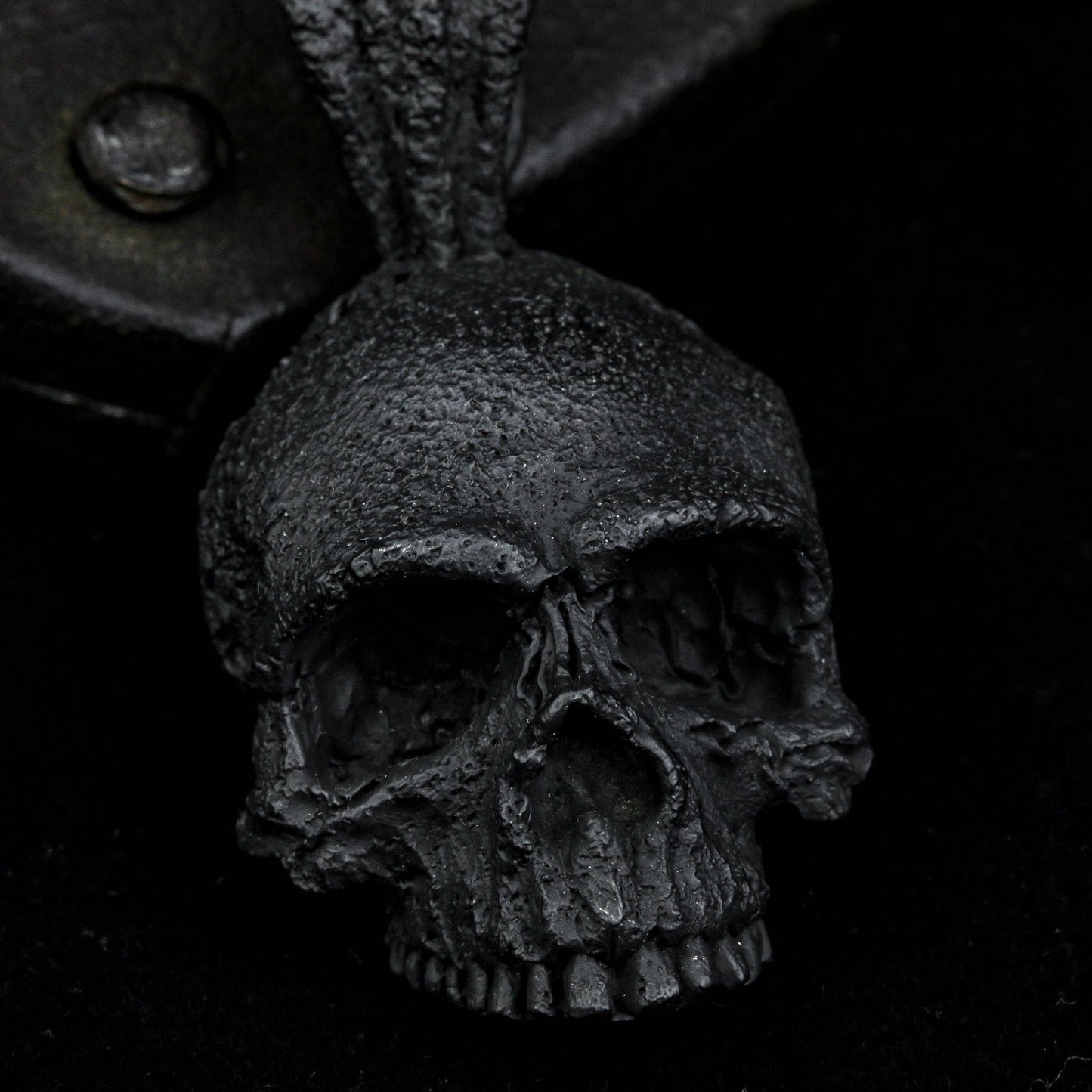 Jawless Pendant, Skull pendant, Vintage pendant, skull pendant, Freemason locomotive pendant