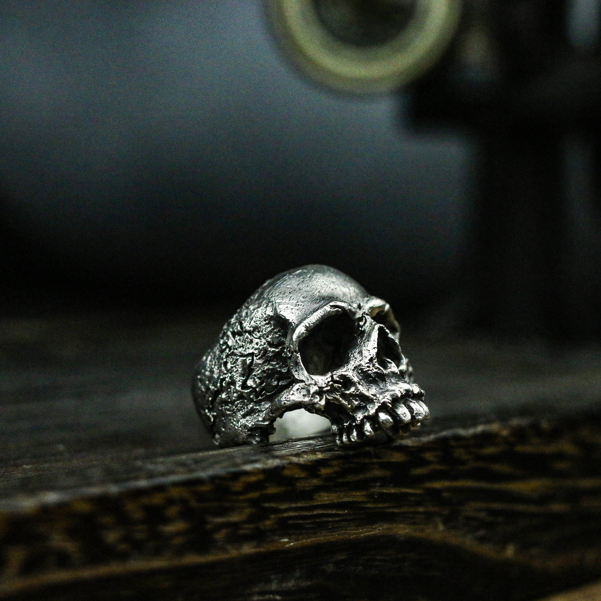 Jawless skull 925 silver ring, Half-faced skull ring, Brass 925 sterling silver cracked bone small gift - craftsman made - SATANHORN