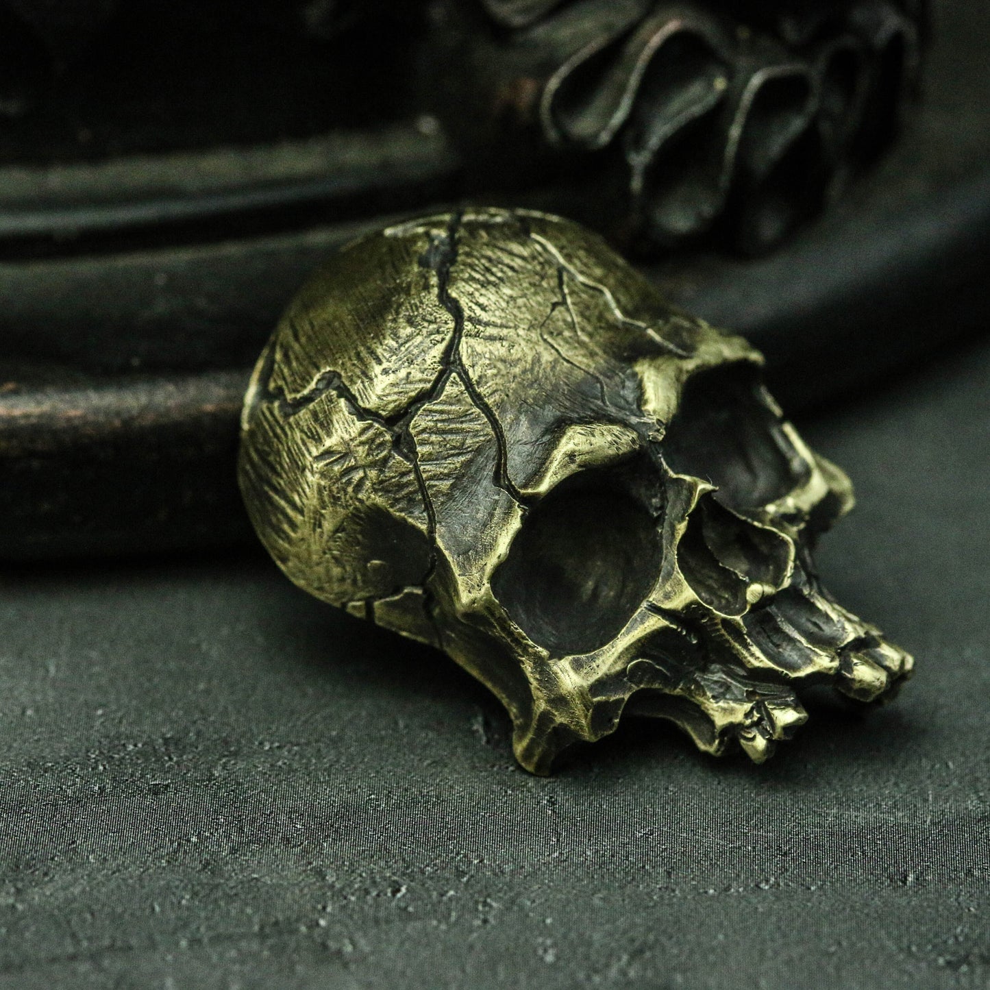 Broken Skull Pendant War Damaged Skull Pendant Half-faced Skull Pendant Brass Craftsman Making Jewelry