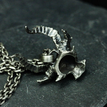 Horned Devil Skull 925 Silver Pendant Necklace, Gothic Men's Accessories Handmade Evil Silver Pendant Necklace-Craftsman Made - SATANHORN