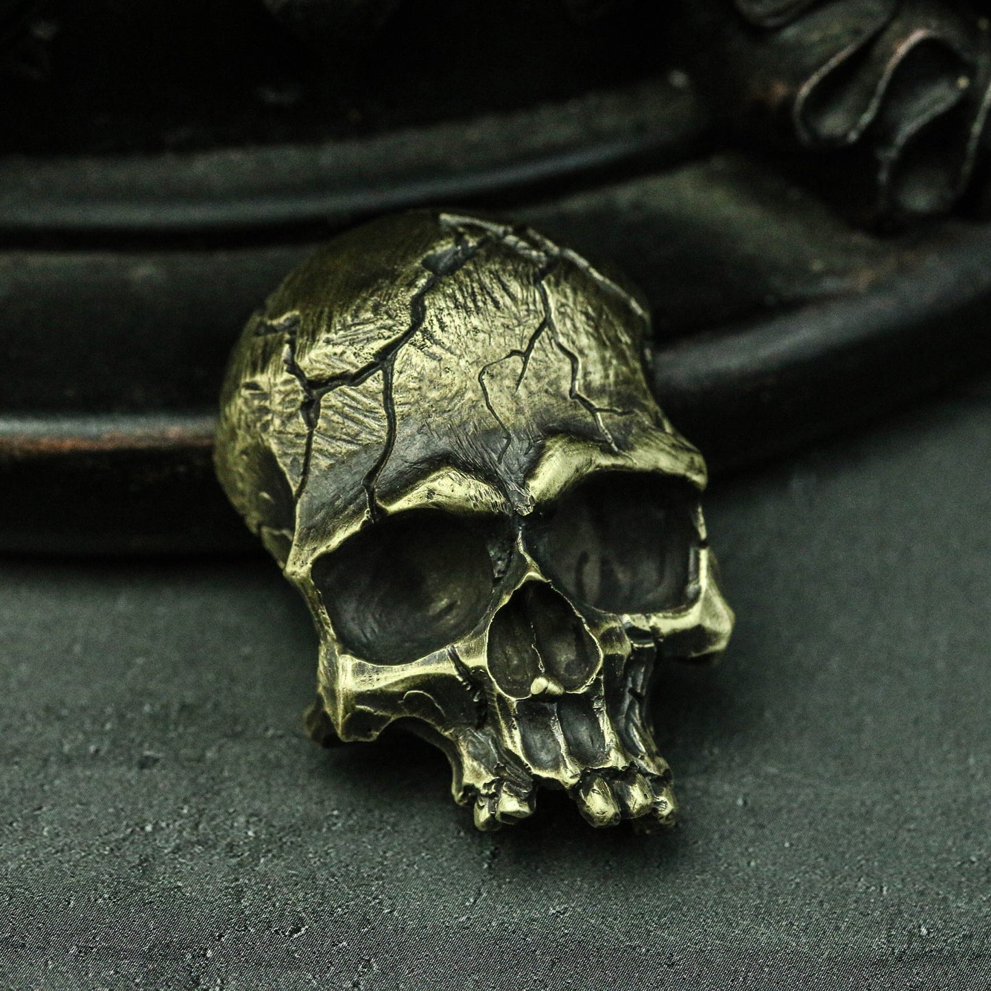 Broken Skull Pendant War Damaged Skull Pendant Half-faced Skull Pendant Brass Craftsman Making Jewelry