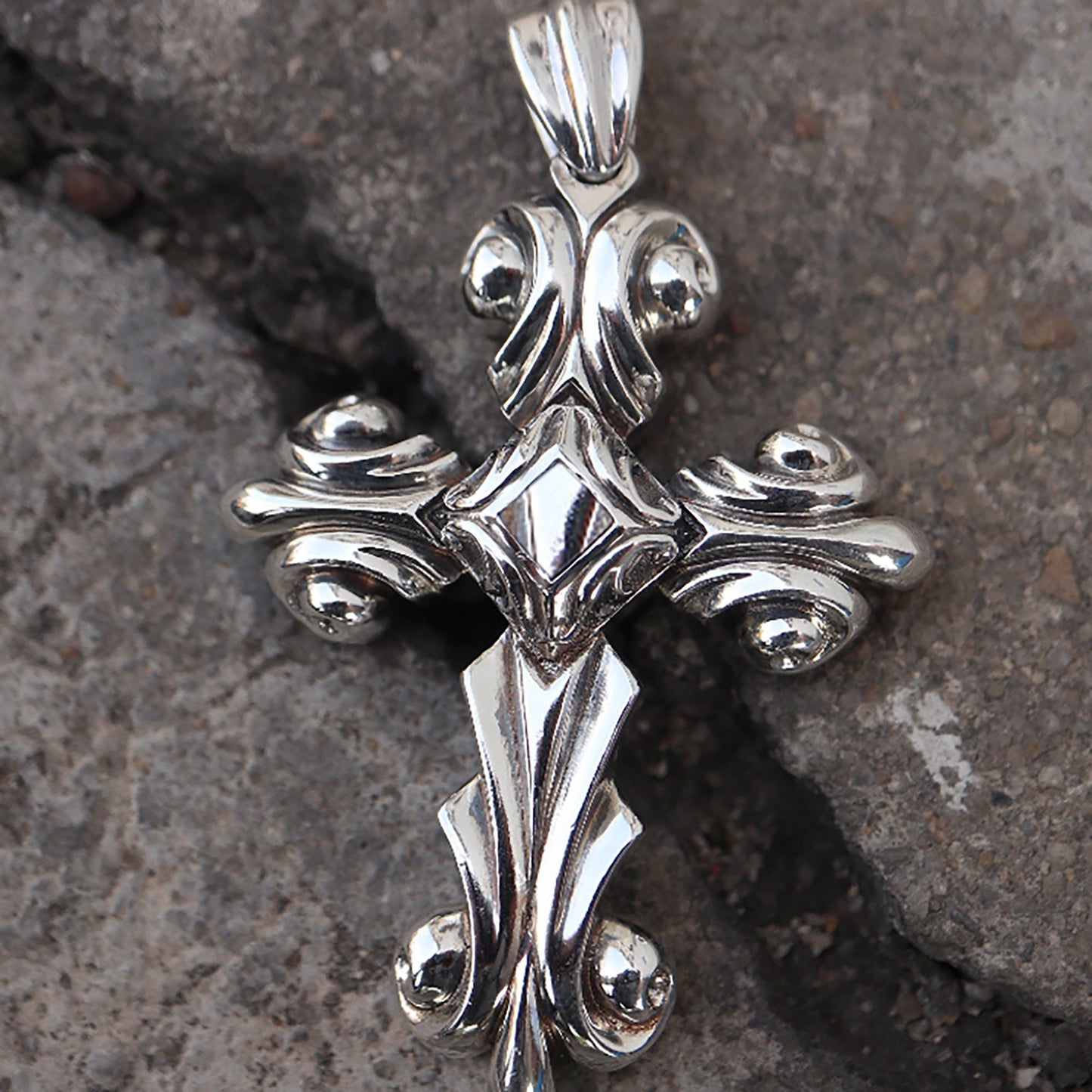 Baroque Cross Pendant | Religious Pendant | Catholic Jewelry | Cult Cross | Rustic Cross | Souvenir