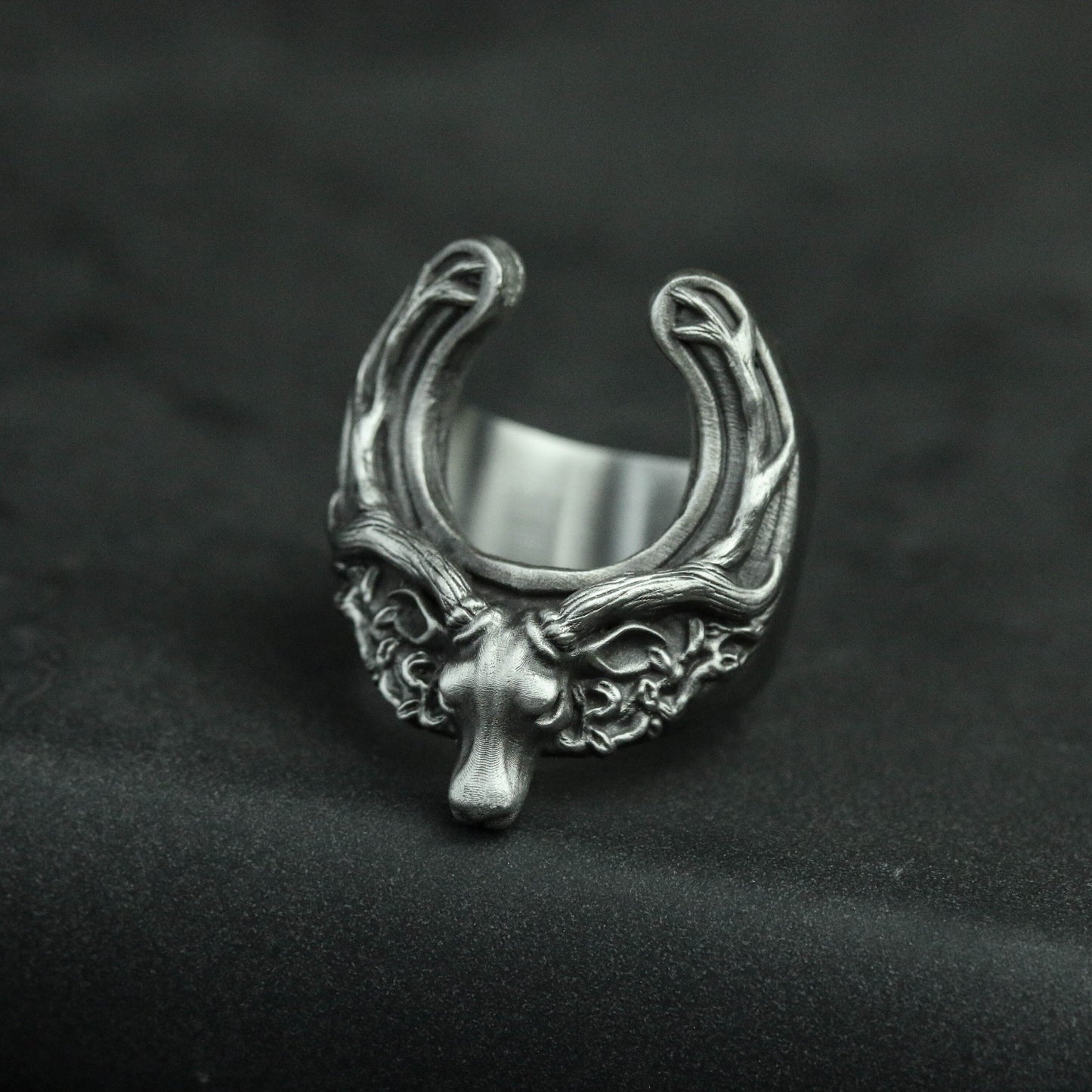 Deer head ring, deer jewelry, deer head ring, antler ring-handmade