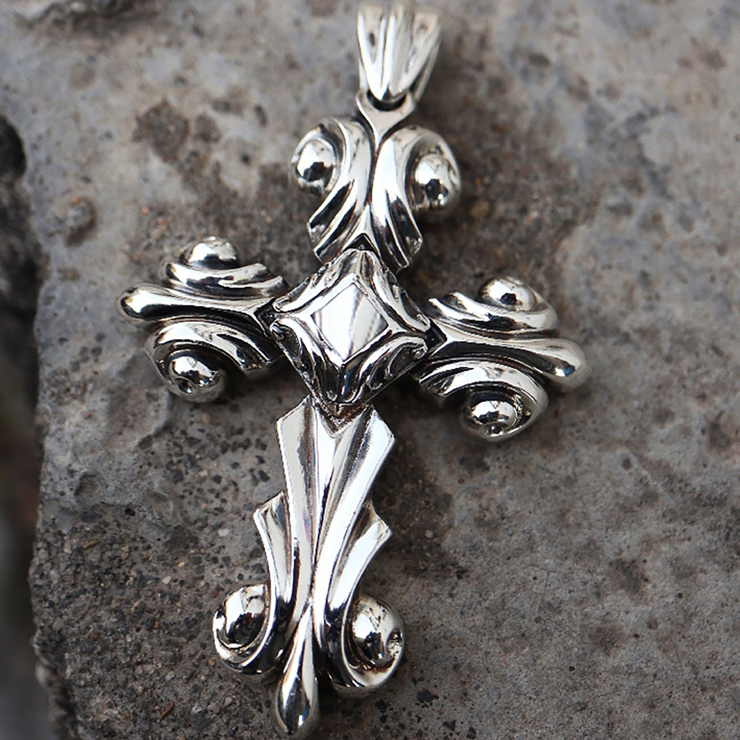 Baroque Cross Pendant | Religious Pendant | Catholic Jewelry | Cult Cross | Rustic Cross | Souvenir