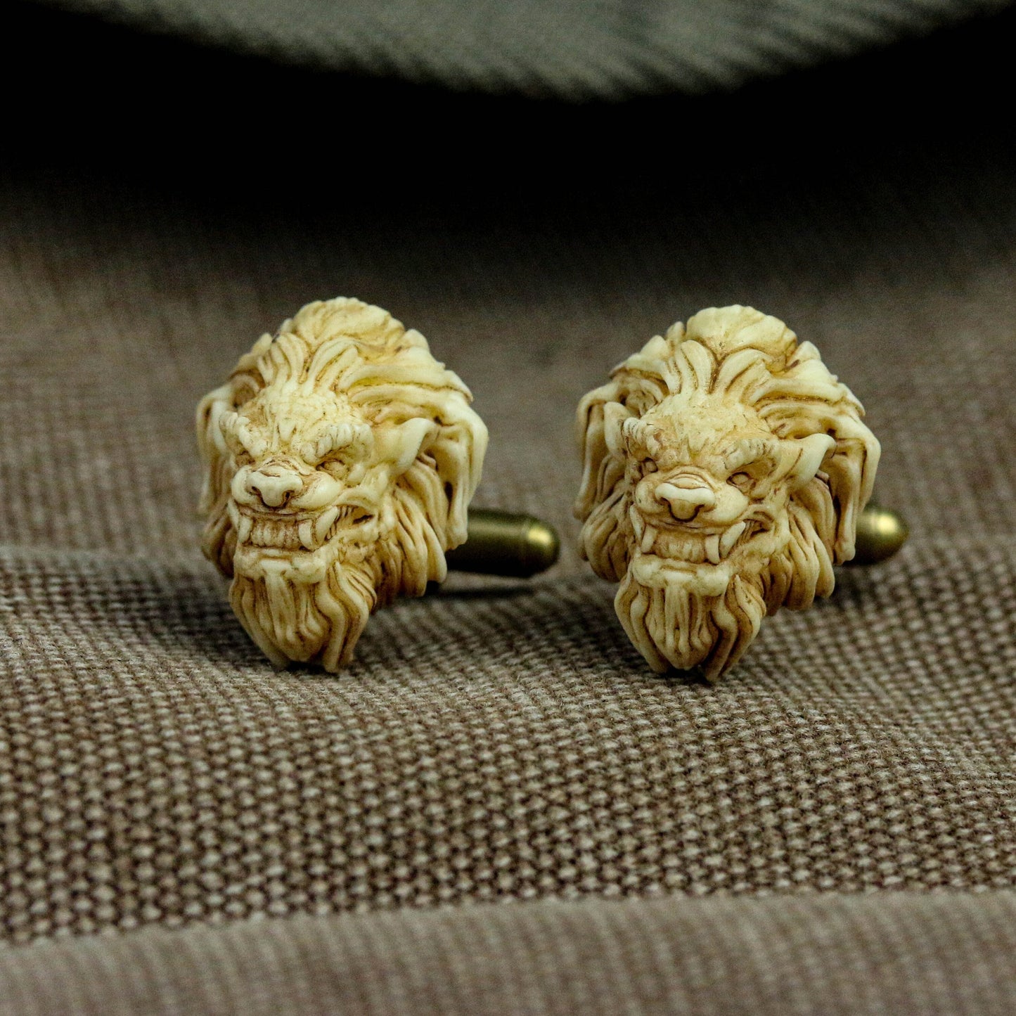 Lion Head Cufflinks|Shirt Cufflinks|Animal Cufflinks Elegant Cufflinks|Men's Accessories