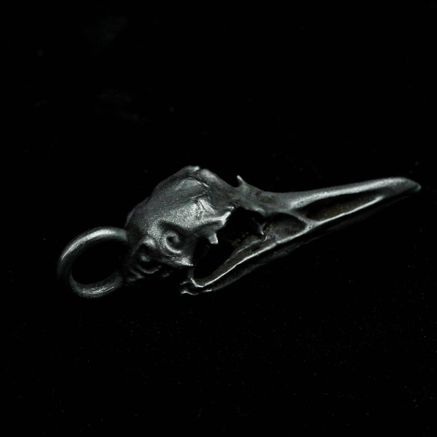 Skull pendant, animal skull silver pendant, pointed crow pendant 925 sterling silver skeleton auspicious bird god bird raven Indian style