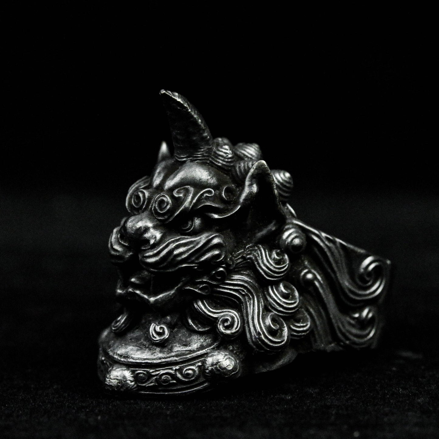 Lion Pixiu ring animal warding off evil blessing peace mascot the thing of faith unicorn beast retro ring popular niche